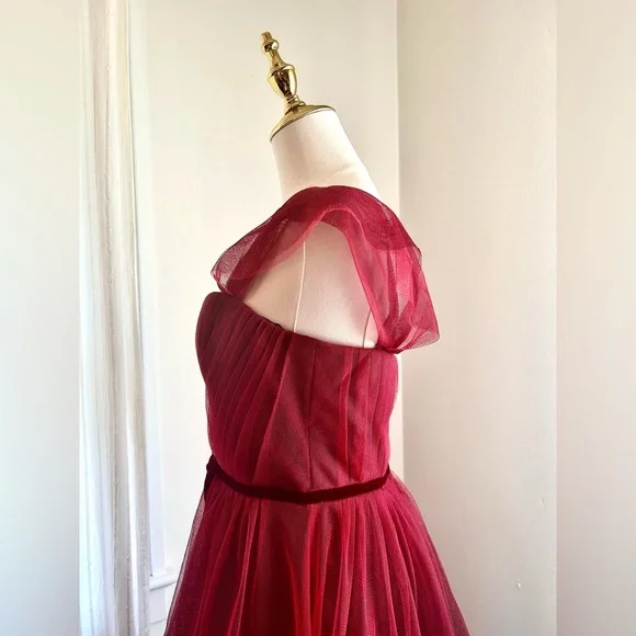 Marchesa Notte Red Mesh Gown - Picture 4 of 8